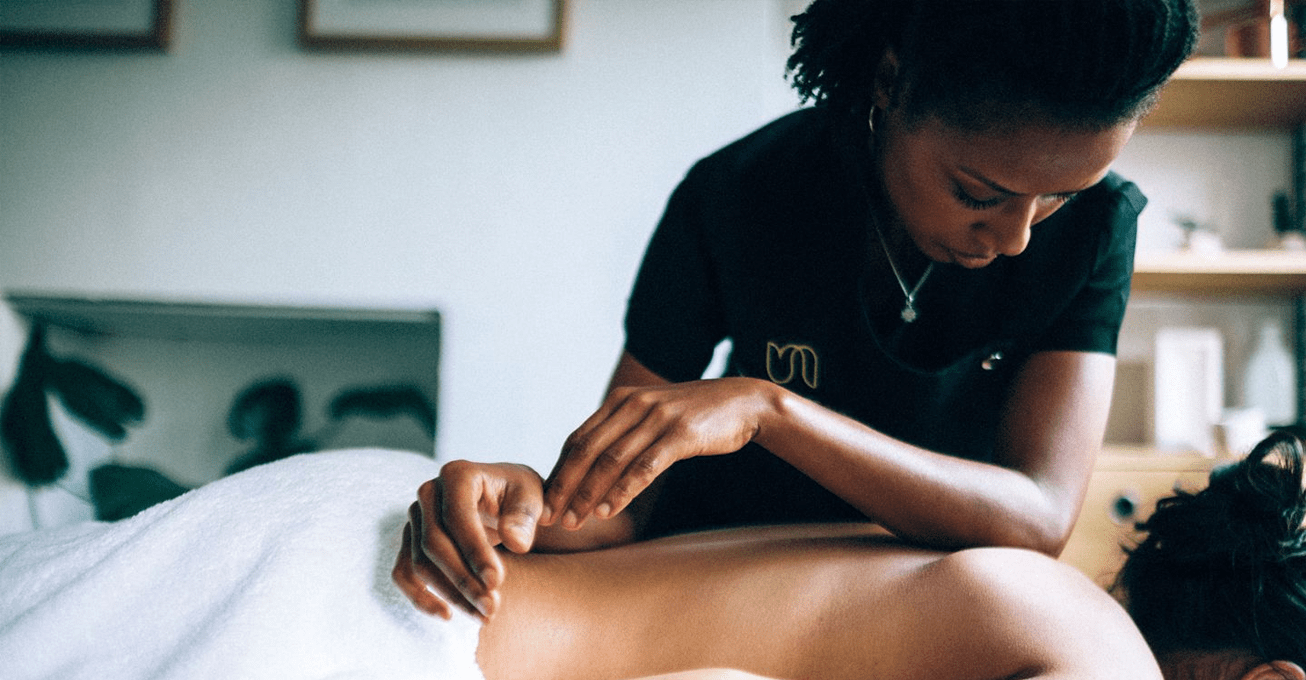 How massages can help to treat the effects of the menopause