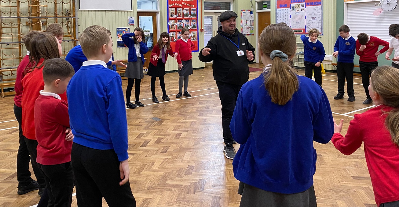 West End actors bring World Book Week to life