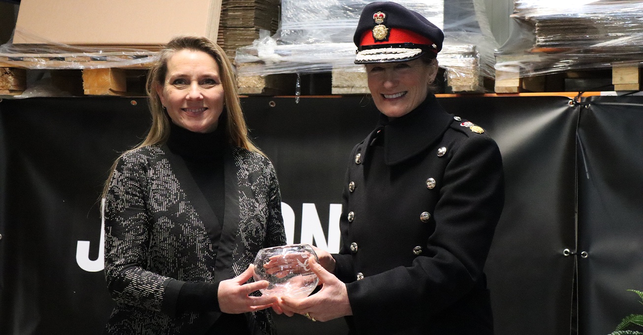 HM Lord-Lieutenant visits Shropshire’s Jesmonite to present Queen’s Award