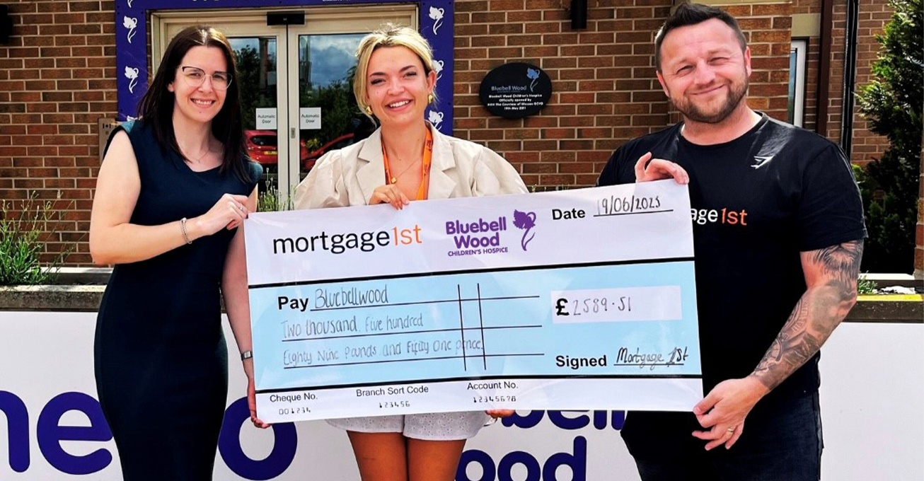 Mortgage 1st scores £2,589 for Bluebell Wood Children’s Hospice from its inaugural Charity Fives football tournament