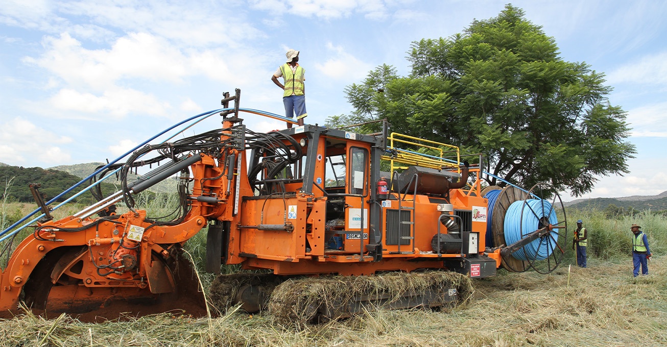 Efficient earthwork solutions: The benefits of trencher hire