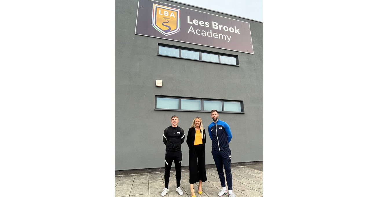 Premier league player coaching Derby footballers at Lees Brook Academy