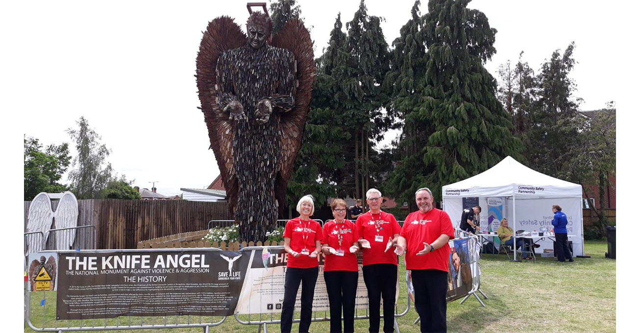 Midlands Air Ambulance Charity responds to Knife Angel visit In Walsall