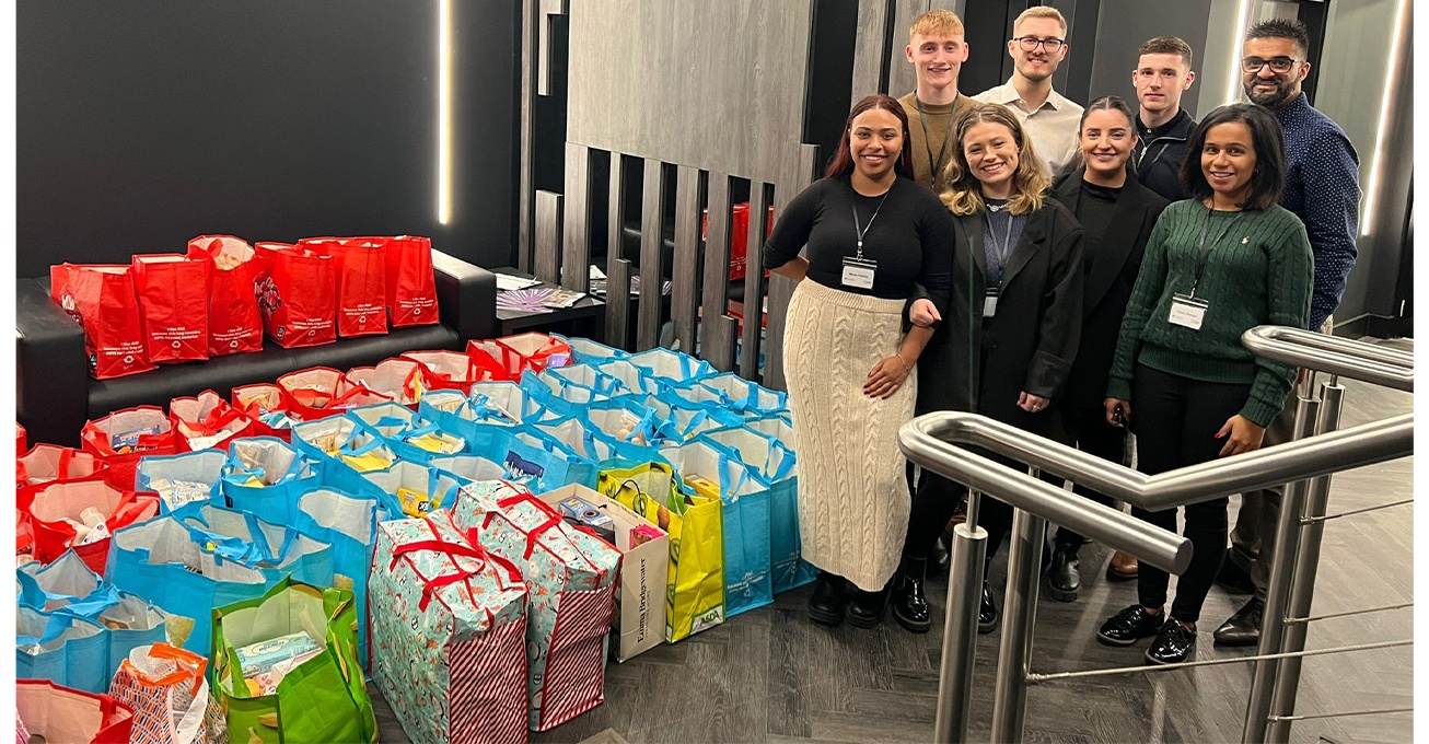 Kind-hearted construction consultancy donate charity Christmas hampers