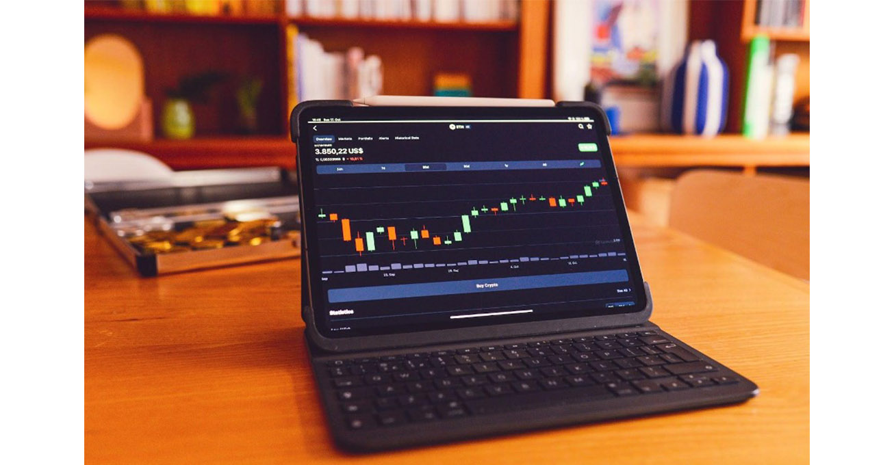 How paying attention to Candlestick Patterns can improve your trading