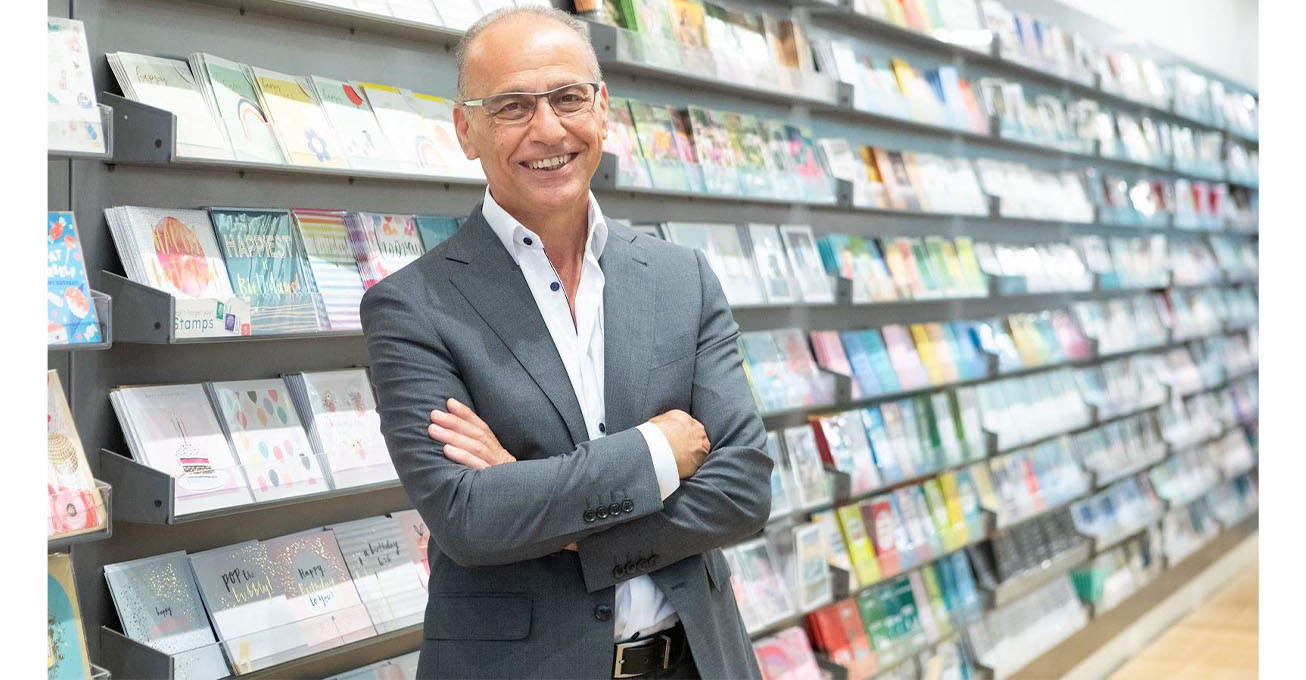 Theo Paphitis uses the traditional high street to disrupt the online greetings card industry
