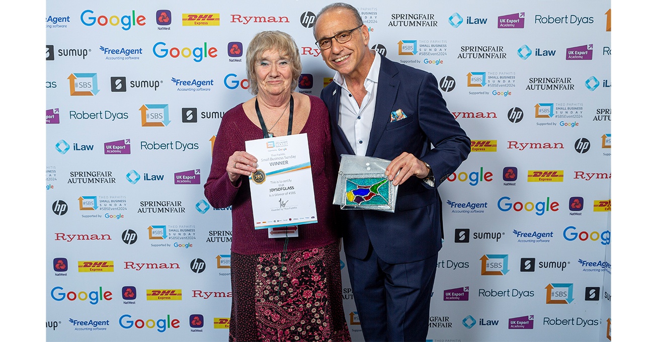 Staffordshire based glass artist, Joy Salt of JOYSOFGLASS gets an exciting boost for her business from Theo Paphitis