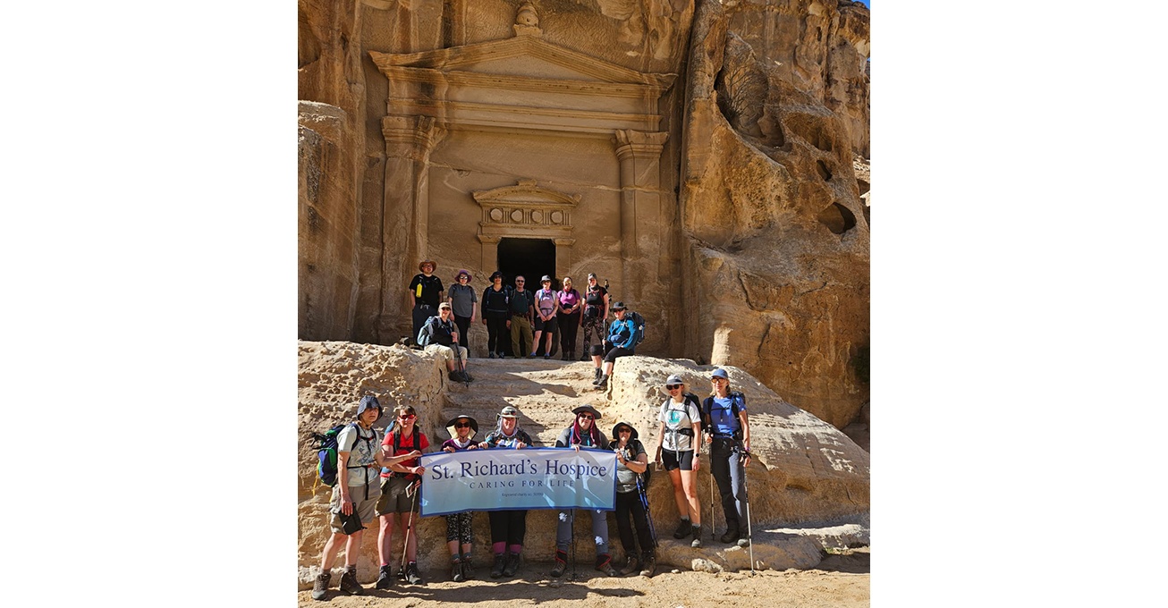 Trekkers reach ancient city for hospice care