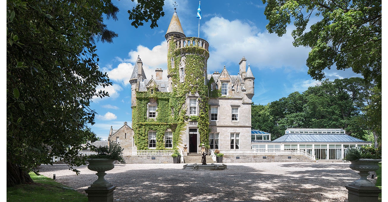 Carlowrie Castle makes history by becoming first castle in world to receive B Corp Certification