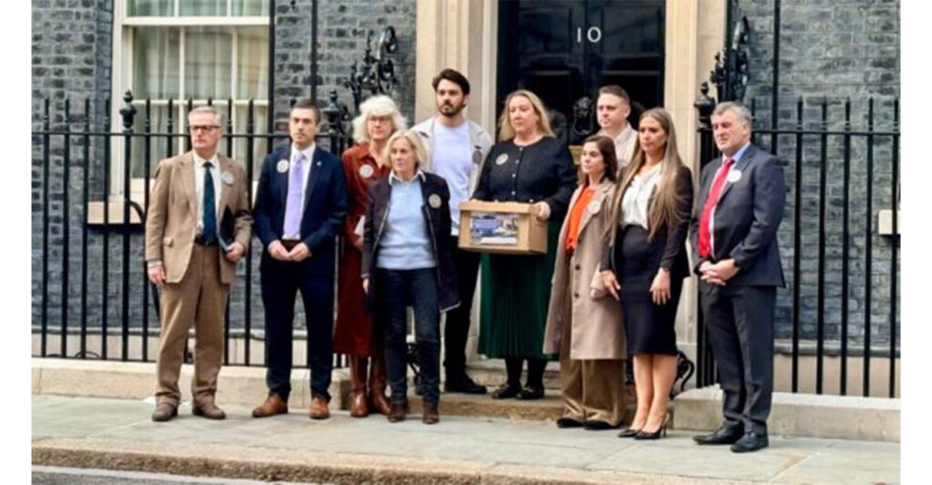 Chinook families urge Labour MPs at party conference to press PM for independent crash review